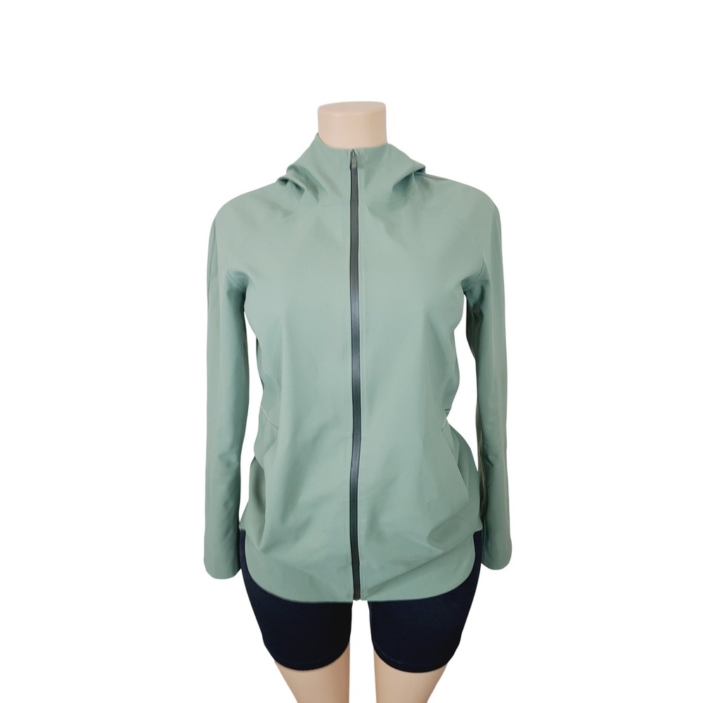 Lululemo Lightweight Athletic Wear Hooded‎ Jacket Zippered Women Size M Green